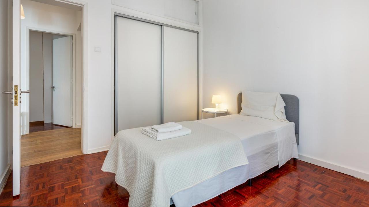Faro Getaway W/ Big Balcony By Lovelystay Ngoại thất bức ảnh